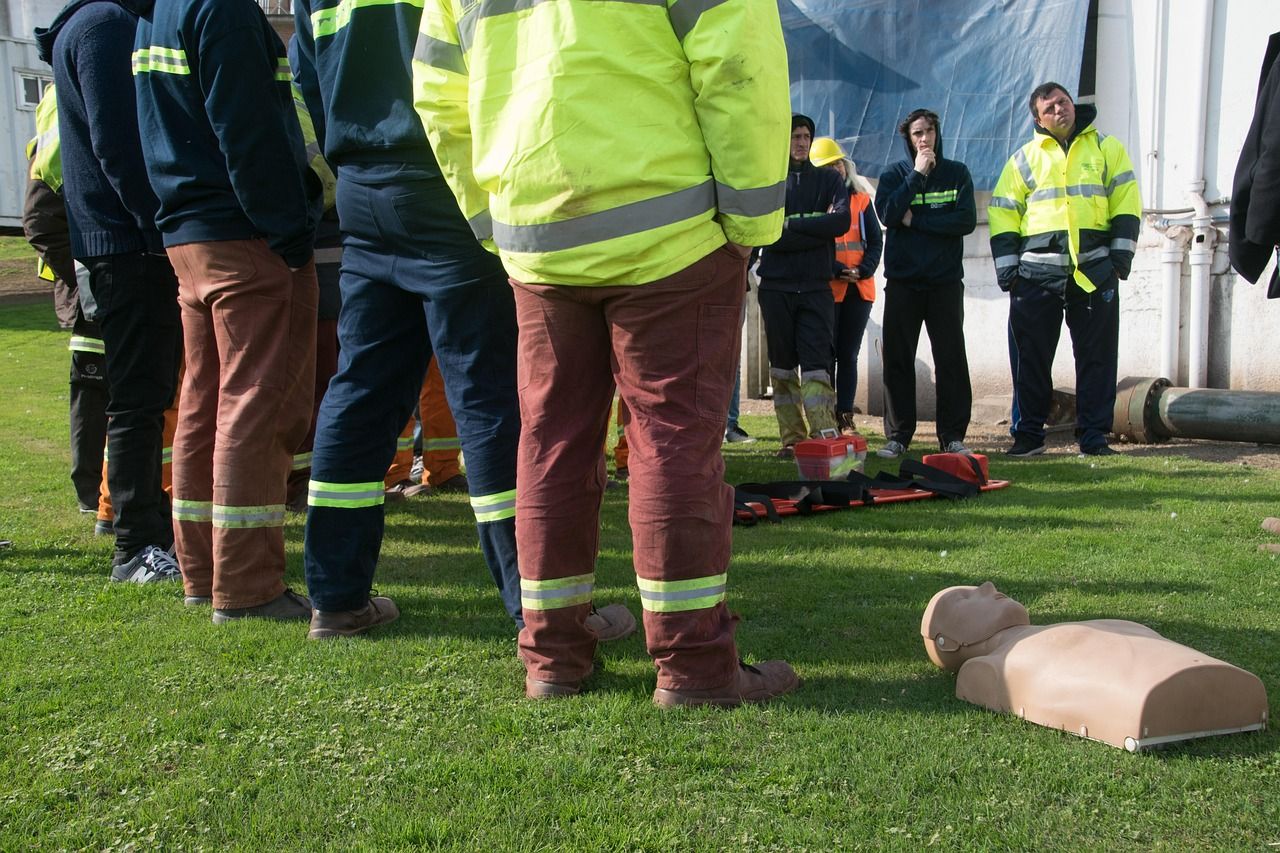 Zásahy first responderů v Plzeňsku a Hradci zrychlují pomoc