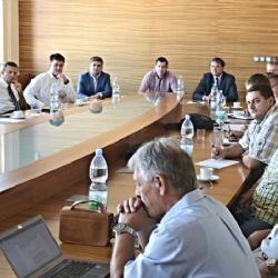 Náměstek Červíček jednal s autobusovými dopravci